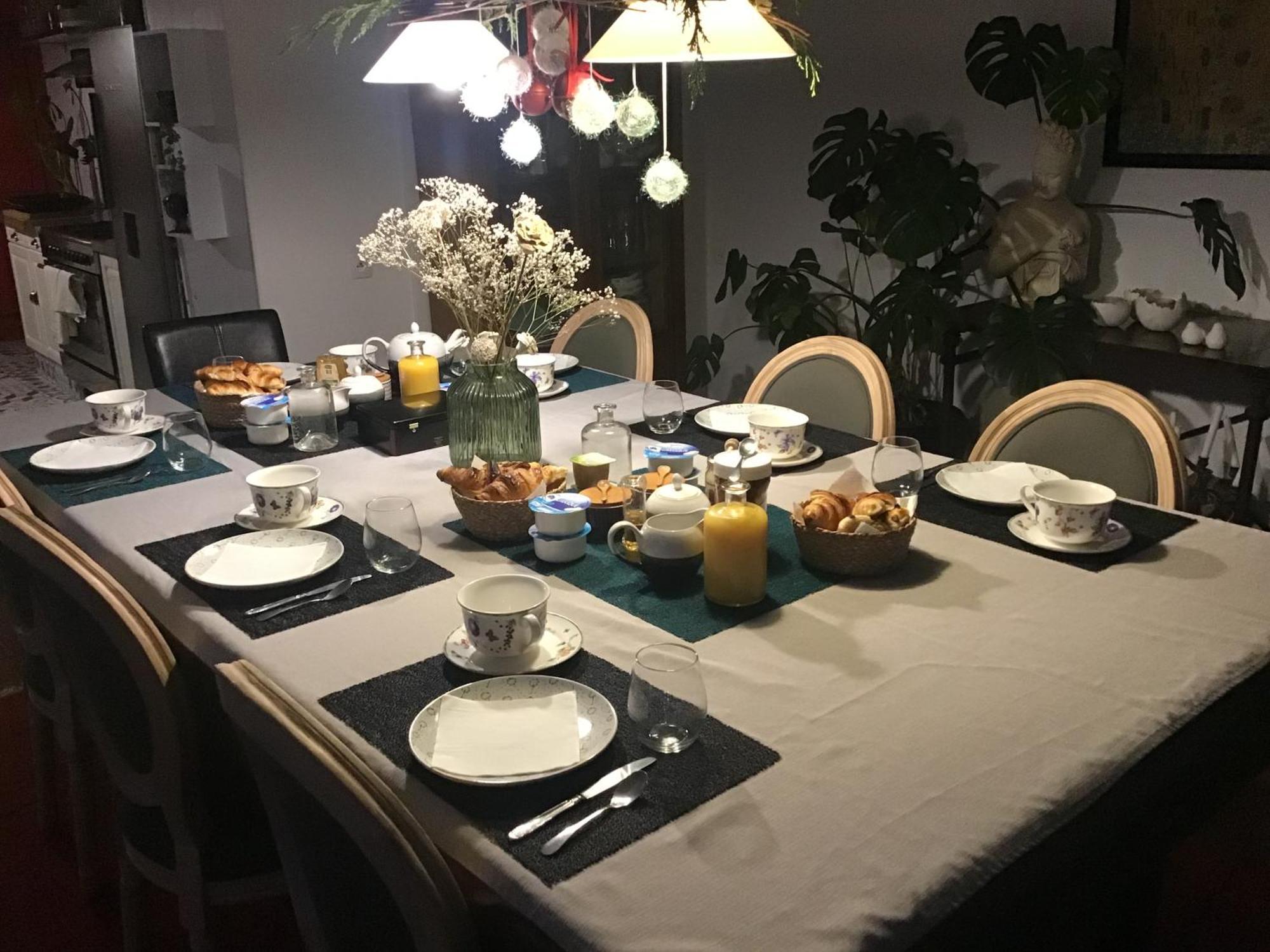 une maison à la campagne Beaune-la-Rolande Esterno foto